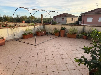 Foto Appartamento in Via Gallico 12, Castelnuovo Magra di 120 m² in vendita