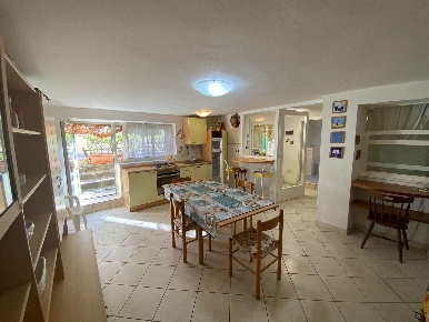 Foto Appartamento a Castiglione della Pescaia Castiglione Paese di 78 m²