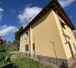 Foto Appartamento a Sesto Fiorentino Monte Morello, Cercina di 94 m²