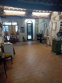 Foto Negozio a Grosseto Stazione - Via Roma di 94 m² con 2 locali