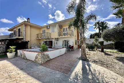 Foto Villa a schiera in Via Grazia Deledda  68, Ragusa Nunziata - Pianetti