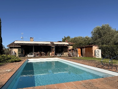 Foto Rustico a Barberino Tavarnelle Sciano, San Donnino, Tavolese di 170 m²