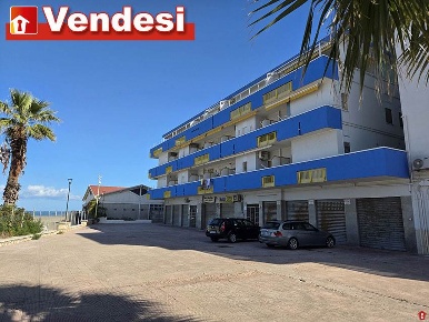 Foto Appartamento in LUNGOMARE CRISTOFORO COLOMBO 5, Margherita di Savoia