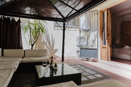 Foto Appartamento in Via Guelfa 33, Firenze Duomo di 58 m² con 3 locali