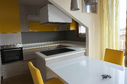 Foto Appartamento a Modena Musicisti di 83 m² con 6 locali in vendita