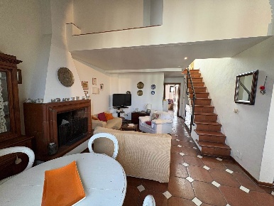 Foto Appartamento a Firenze Campo di Marte di 76 m² con 4 locali in vendita