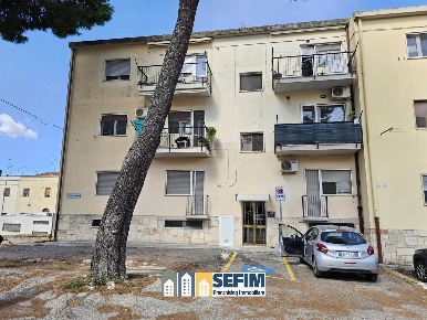 Foto Appartamento in VIA TOSCANA, Matera Centro di 90 m² con 4 locali