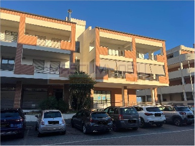 Foto Ufficio a Fiano Romano di 60 m² con 3 locali in vendita