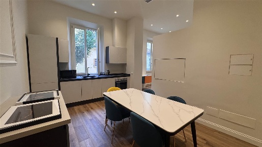 Foto Appartamento a Firenze Porta Romana di 110 m² con 4 locali in affitto