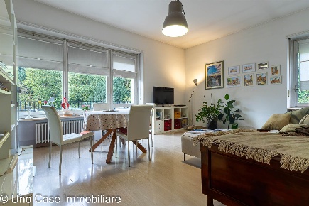 Foto Appartamento in Via Miniere 20, Ivrea di 88 m² con 4 locali in vendita
