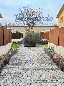 Foto Case semi ndipendenti a Gossolengo Centro di 180 m² con 4 locali