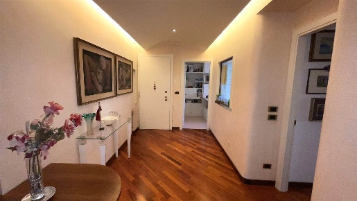 Foto Appartamento a Abano Terme Centro di 143 m² con 5 locali in vendita