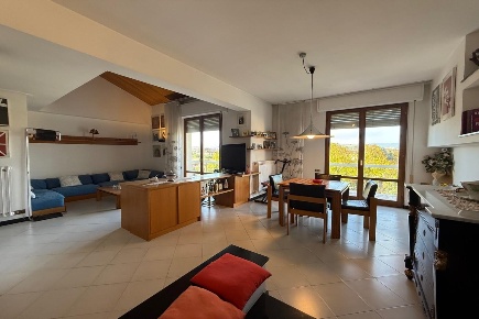 Foto Appartamento a Certaldo Centro di 165 m² con 7 locali in vendita