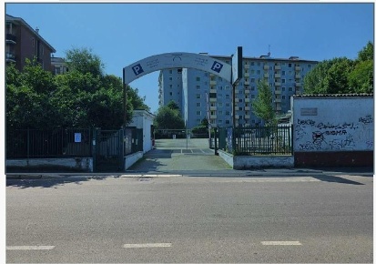 Foto Box a Milano Tre Castelli - Faenza di 66 m² con 4 locali in vendita