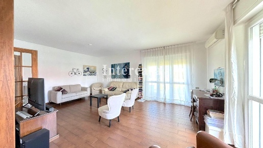 Foto Appartamento a Pisa Porta Nuova - Ingegneria di 160 m² con 6 locali