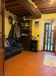 Foto Casa indipendente a Calci Centro di 60 m² con 4 locali in vendita