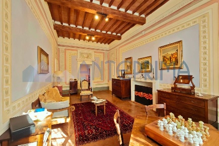 Foto Villa unifamiliare a Casciana Terme Lari Lari di 1150 m² con 36 locali