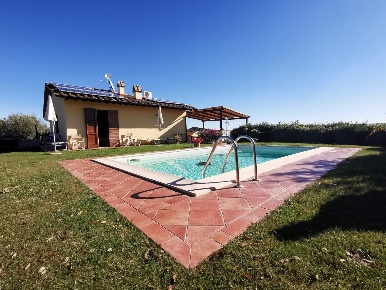 Foto Casa indipendente a Palaia Centro di 90 m² con 3 locali in vendita