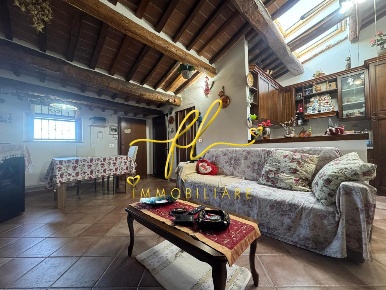 Foto Appartamento a Collesalvetti di 67 m² con 3 locali in vendita