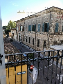 Foto Appartamento a Lonato del Garda Lonato di 145 m² con 2 locali