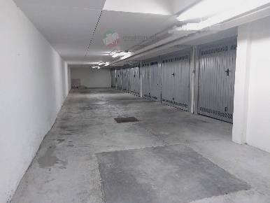 Foto Box a Morciano di Romagna Centro di 24 m² con 1 locali in vendita