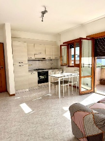 Foto Appartamento in Via ISONZO 33, Monterotondo Gesù Operaio, Spineti