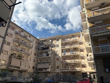 Foto Appartamento in Via Adolfo Celi 80, Messina Santa Lucia - San Filippo