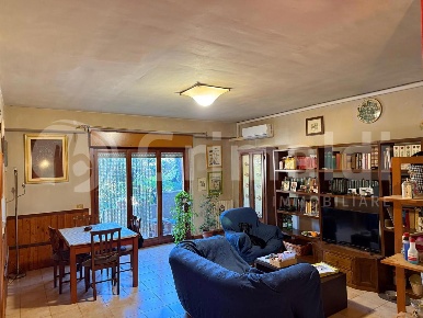 Foto Appartamento in francesco alunni pierucci, Perugia di 117 m²