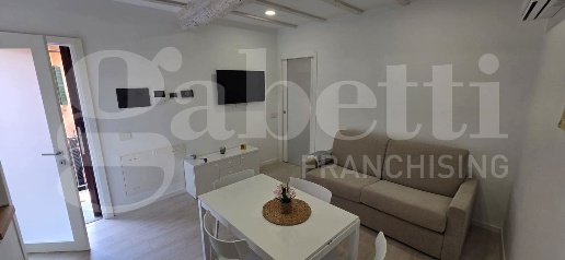 Foto Appartamento in Via Mascari 46, Lecco Centro di 55 m² con 2 locali