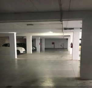 Foto Box in Via don luigi sturzo, Pomezia Pomezia Centro di 13 m²