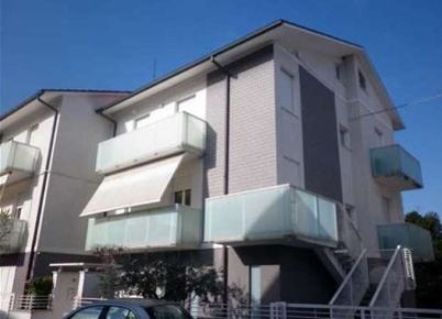 Foto Appartamento in Via R. Scacciani, Pesaro Montecchio di 278 m²