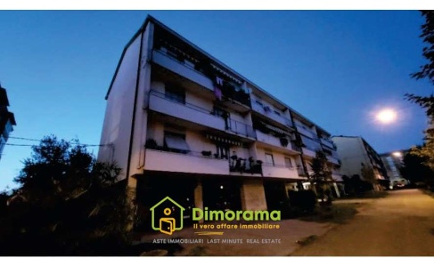 Foto Appartamento in Frazione Doganella Via XX Settmebre 247, Carrara