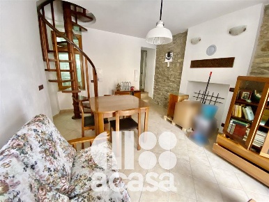 Foto Case semi ndipendenti a Sarsina Centro di 95 m² con 4 locali