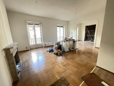 Foto Appartamento in Via San Damiano, Milano San Babila di 135 m²