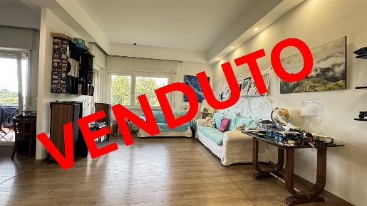 Foto Appartamento in VIA RAMO D'ORO, Ariccia Centro di 129 m² con 4 locali