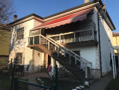 Foto Casa indipendente in Via Ladino, Ferrara Porotto - Cassana di 240 m²