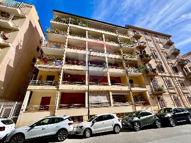 Foto Laboratorio in Via Torquato Tasso, Palermo Libertà - Villabianca