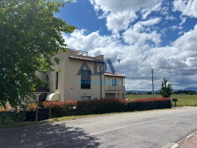 Foto Appartamento in Via Tescio, Assisi Santa Maria degli Angeli di 47 m²