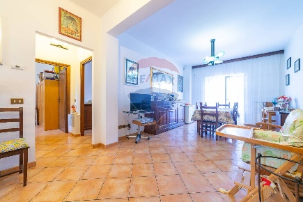 Foto Appartamento in Via Mameli, Marino Santa Maria delle Mole di 80 m²