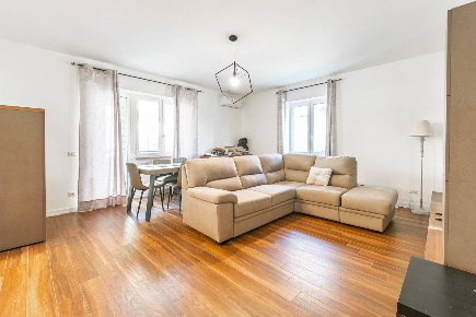 Foto Appartamento in Via Garigliano, Monterotondo Borgo Novo di 125 m²