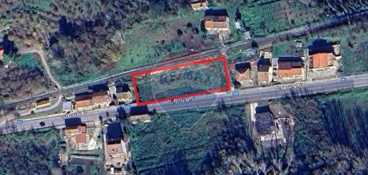 Foto Attività commerciale in Strada Statale Appia, Montesarchio di 2450 m²