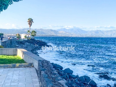 Foto Villa a schiera in Via Marco Polo, Riposto Centro di 110 m² in vendita