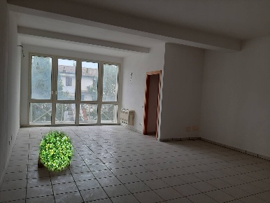 Foto Ufficio in via cella, Ravenna di 61 m² con 1 locali in vendita