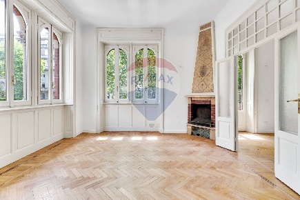 Foto Appartamento in Via Mosè Bianchi, Milano Monte Rosa - Lotto di 126 m²