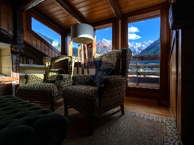 Foto Attico a Ponte di Legno Centro di 140 m² con 6 locali in vendita