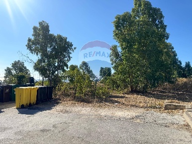 Foto Terreno residenziale in Via Marianna Missale, Melilli di 1173 m²