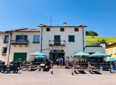 Foto Bar a Velo Veronese Centro di 200 m² con 2 locali in vendita