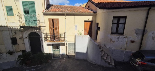 Foto Appartamento in Vicolo I Bardari, Pizzo Centro di 68 m² con 2 locali