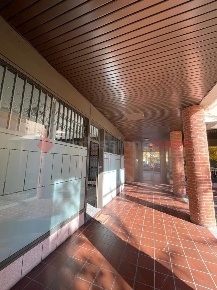 Foto Negozio in Corte grande, Gessate Centro di 70 m² con 1 locali