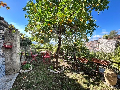 Foto Terreno agricolo in Via Cancellieri 2, Sermoneta Centro di 600 m²